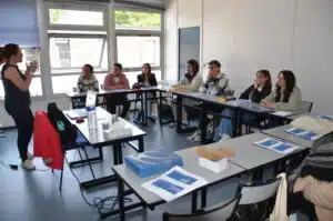 Vue 02 des participants au forum contactologie organisé en 2023 à l'ICO, école d'optique Paris Sud