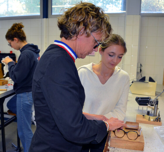 stage en optique création d'une monture optique sur mesure